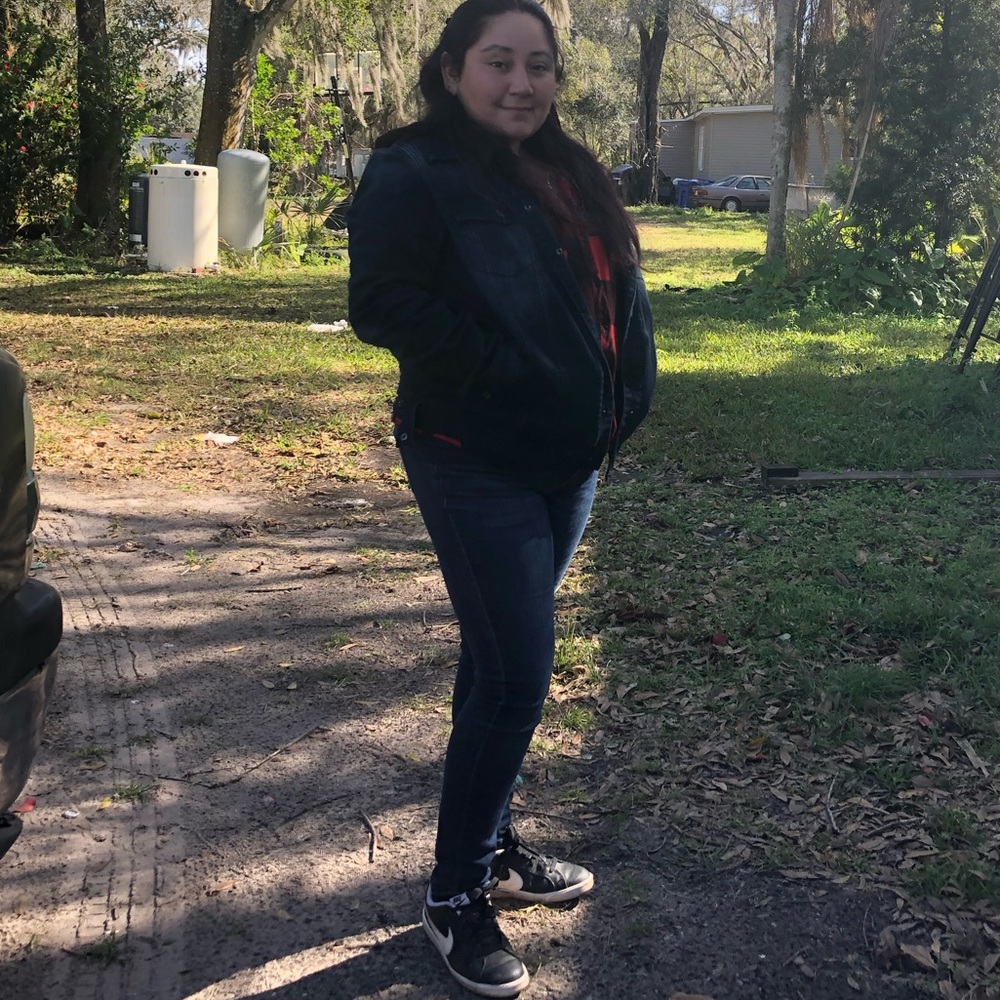 Meet your Posher, Rosalia